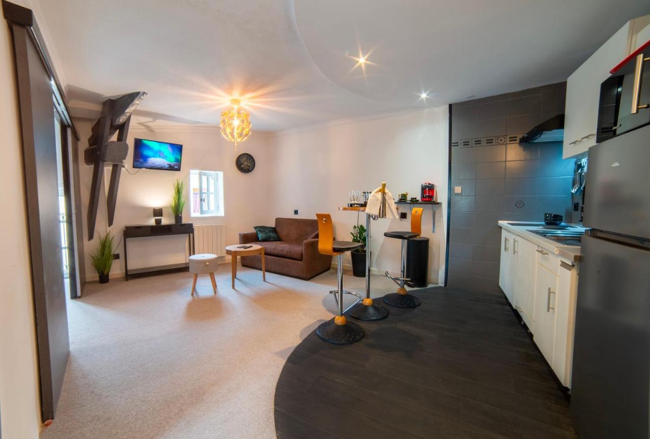Appart'Hotel Chaleureux Au Coeur De Tullins - Le Roitelet Экстерьер фото